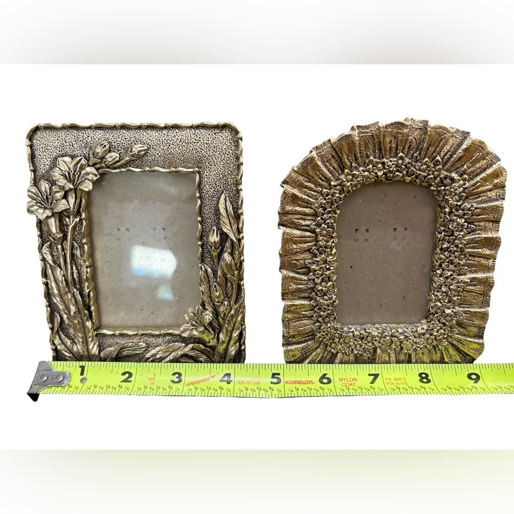 Gold Tone Ornate Floral Picture Frames Set of 2 Vintage Style Decor - Picture 3 of 7